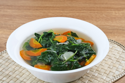 khasiat sayur bayam